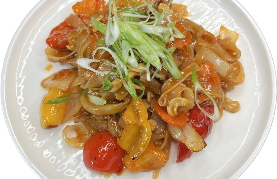 Stir Fry Cashew Nut with Rice Noodles