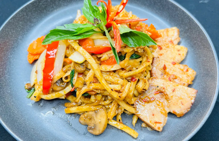 Crispy Pork Belly with Udon noodles