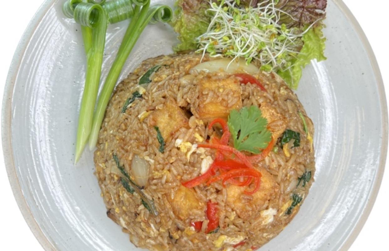 Pad Nam Prim Preaw Fried Rice