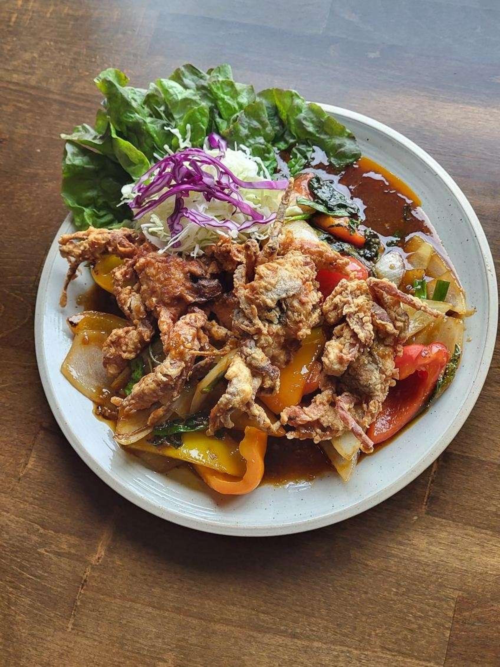 Deep-Fried Soft-Shell crab, stir-fry with chili oil sauce